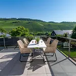 Moselappartements By Weingut Marco Adamy