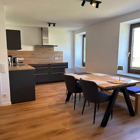 Moselappartements By Weingut Marco Adamy 公寓 *