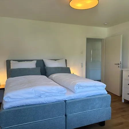 Moselappartements By Weingut Marco Adamy 鲁斯尼希