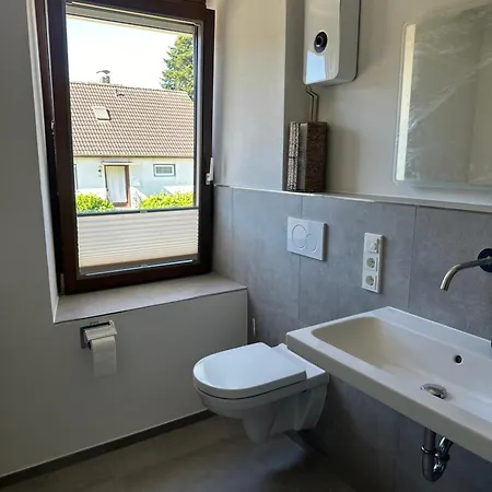 Moselappartements By Weingut Marco Adamy * 鲁斯尼希