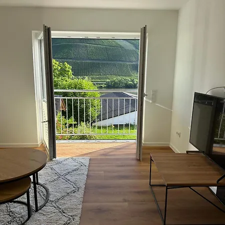 شقة Moselappartements By Weingut Marco Adamy *